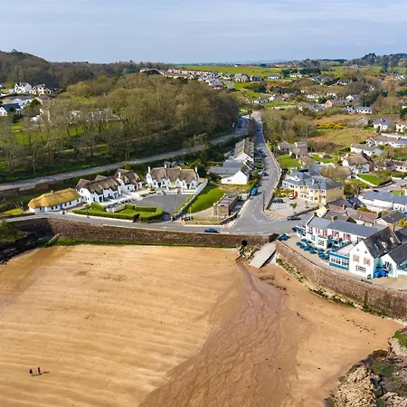 Holiday home Seacliff Hh No 4